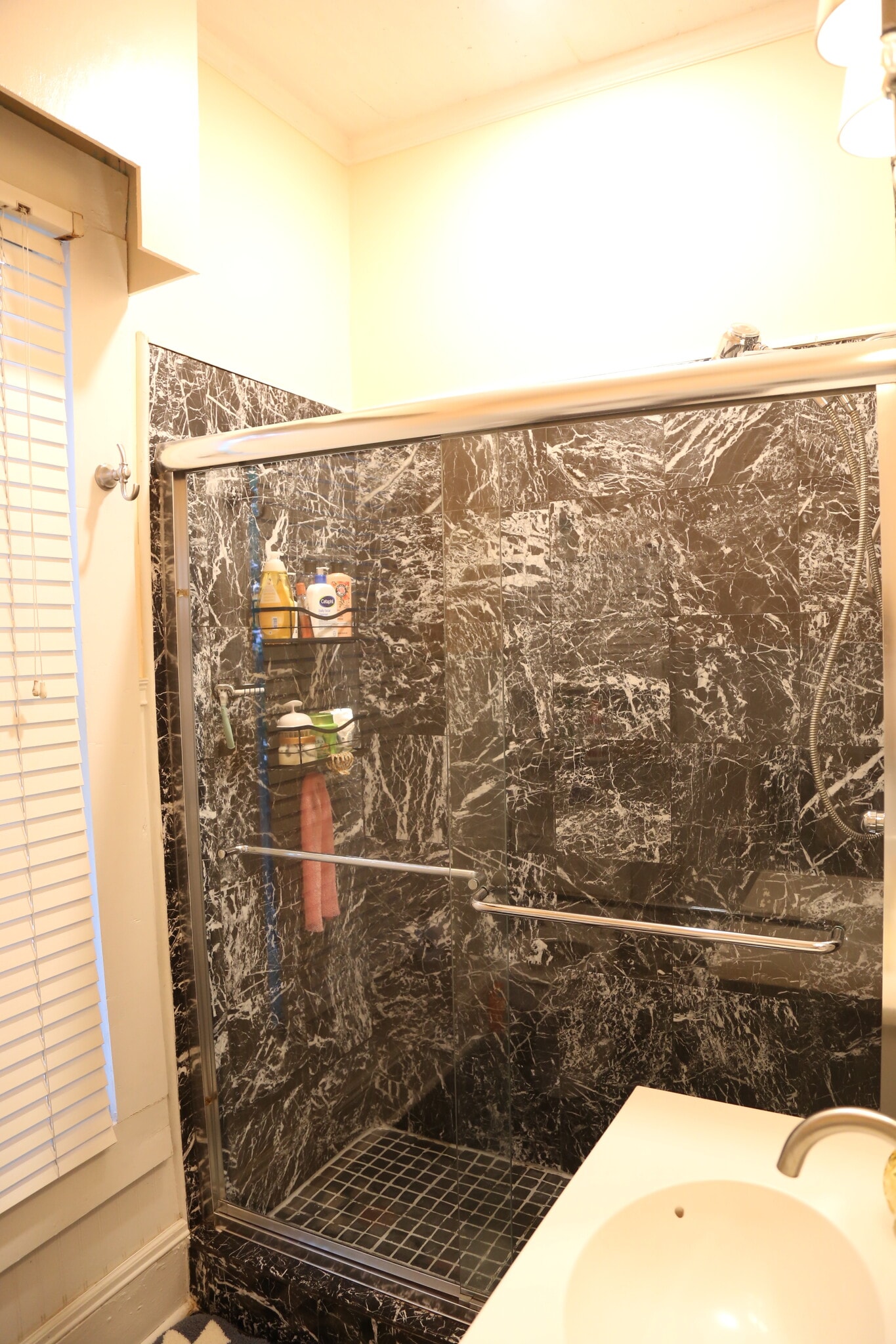 Main Bathroom - 728 Woodson St SE