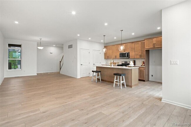 Building Photo - 5401 Poppydrew Ln