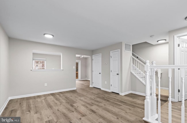 Building Photo - 328 Moseby Ct