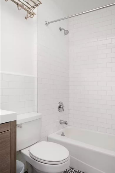 Bathroom 1 - 829 Superba Ave