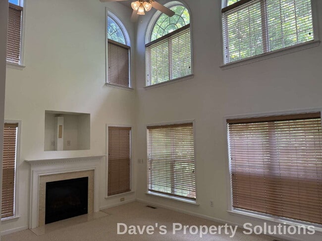 Building Photo - Beautiful Home for Rent