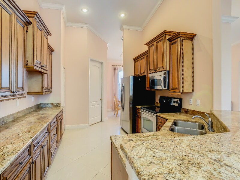 Building Photo - 12080 Ronda Ln