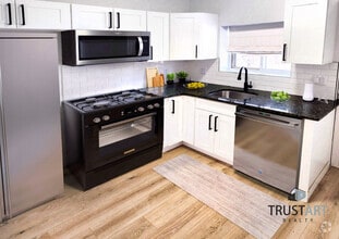 Building Photo - Charming 3-bedroom home in North Central N...
