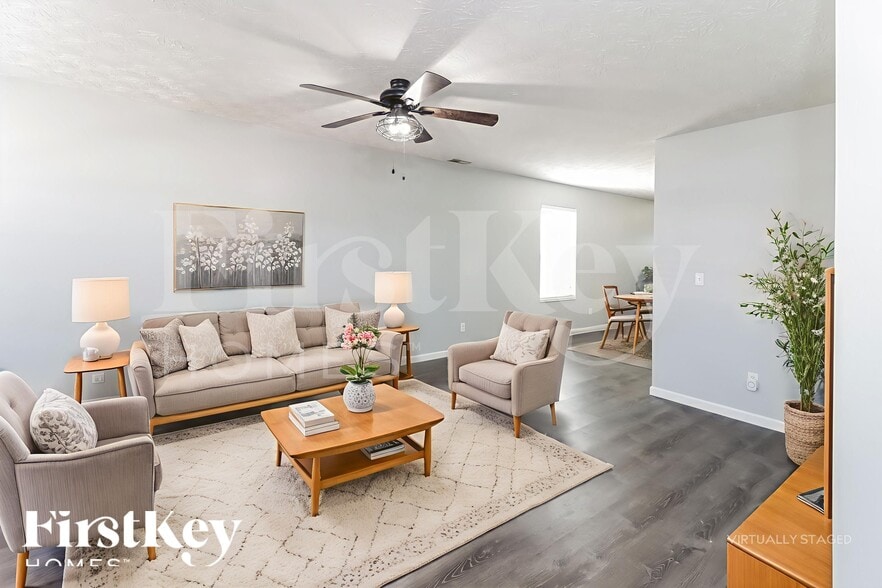 Building Photo - 421 Martin Ave