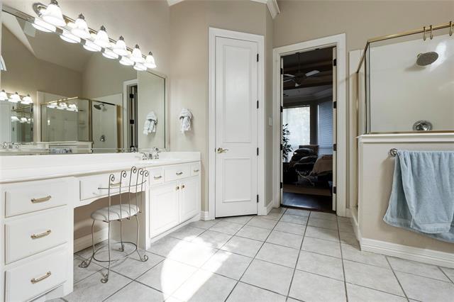 Building Photo - 1414 Monarch Way