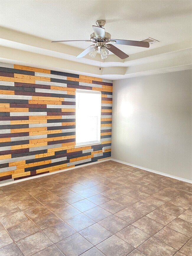 Building Photo - 6226 Cottage Pines Dr