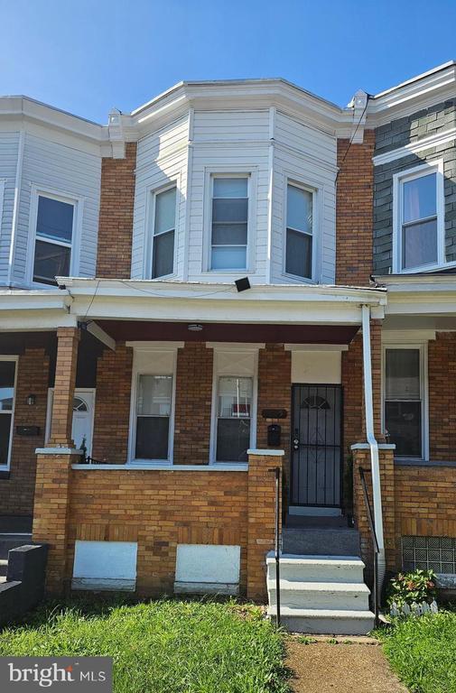 Building Photo - 2805 Erdman Ave