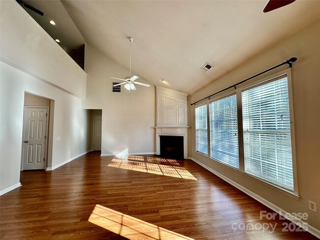 Building Photo - 14119 Eldon Dr