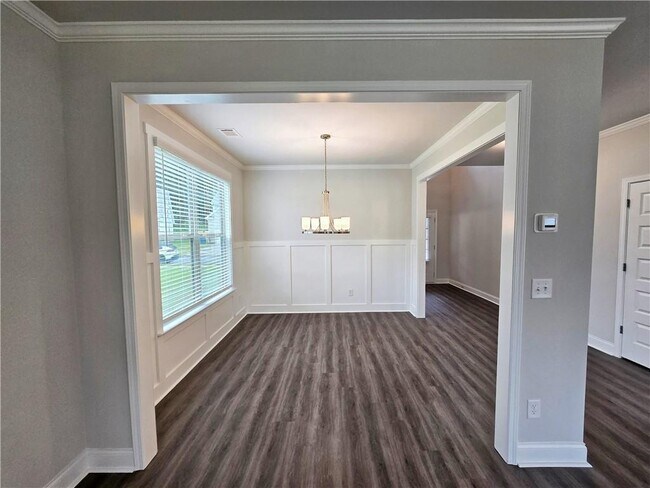 Building Photo - 3856 Lockaby Way