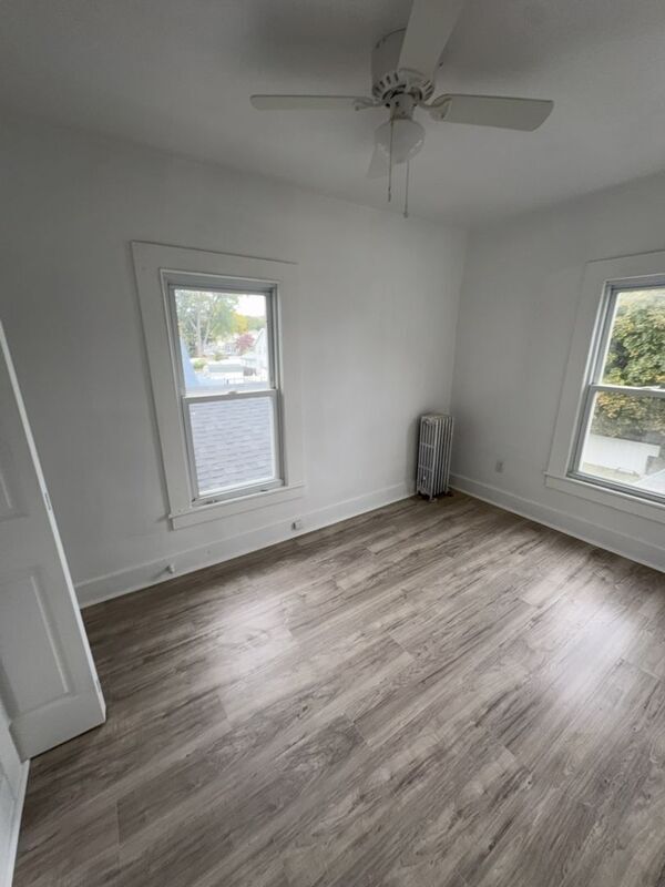 Building Photo - 718-720 Archbald St