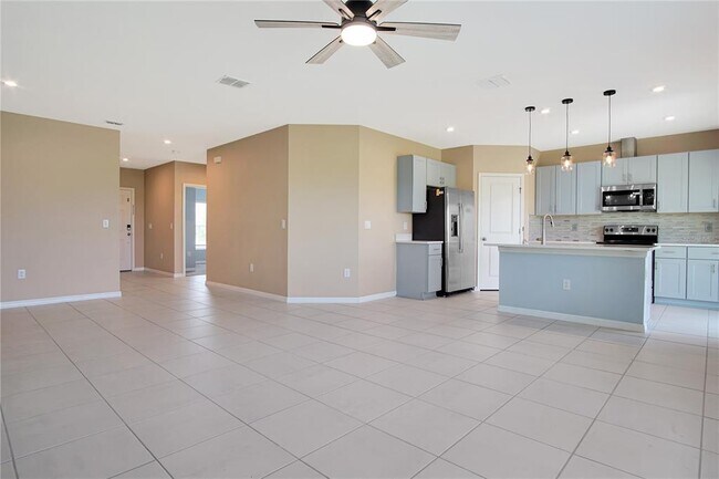 Building Photo - 5315 Tuscany Ln