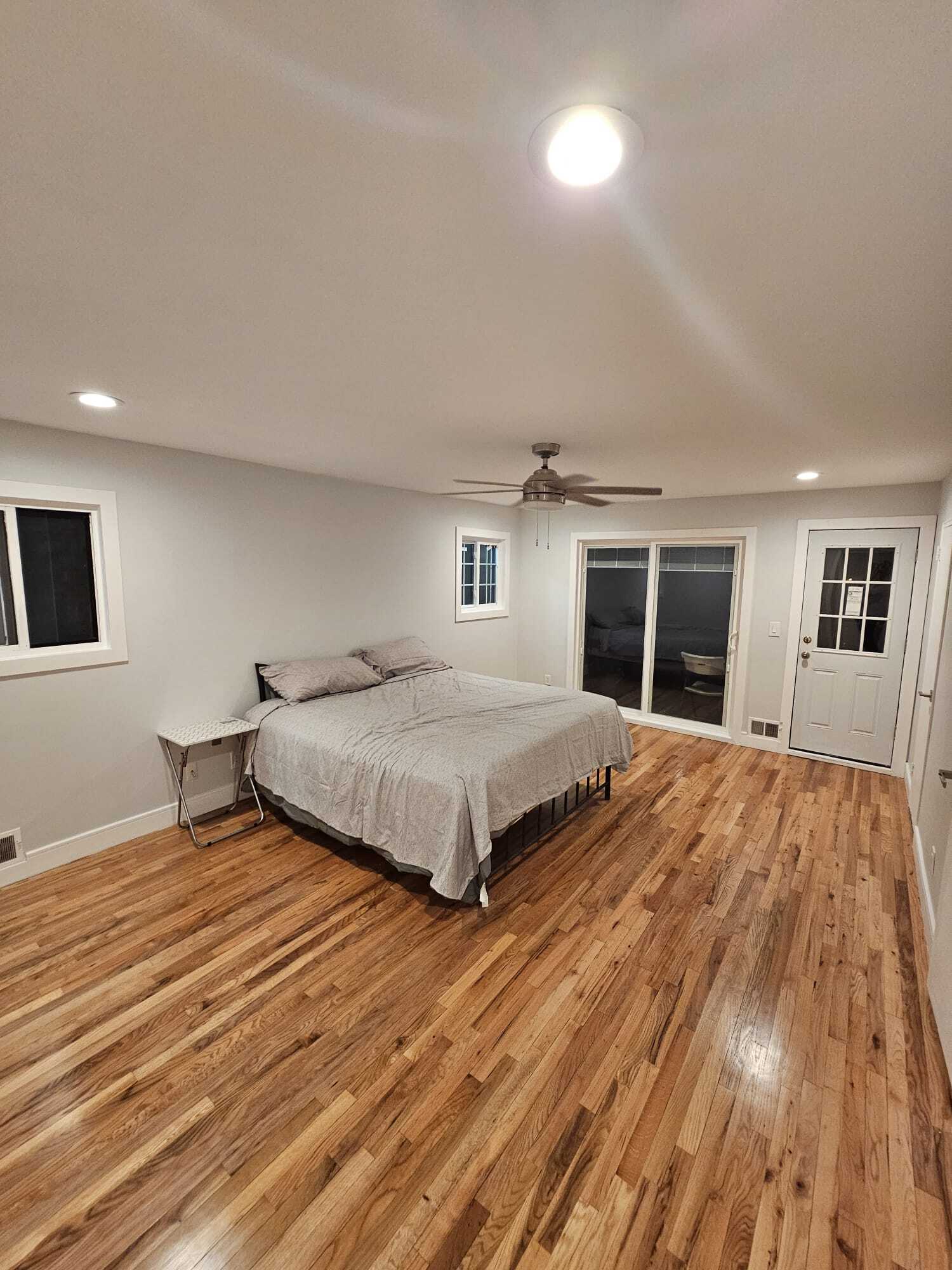 Building Photo - 640 Derby Ave