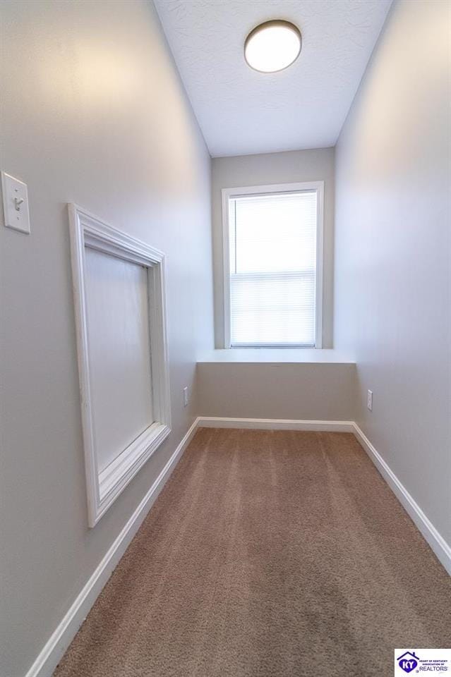 Building Photo - 134 Twin Lakes Dr