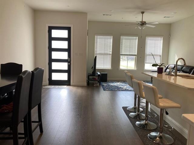 Building Photo - 4705 Corriente Vista Ln