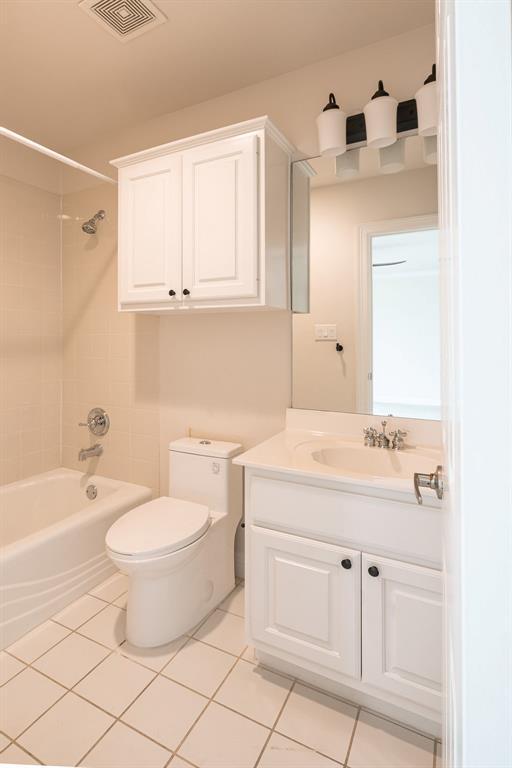 Building Photo - 2906 Mill Reef Cove