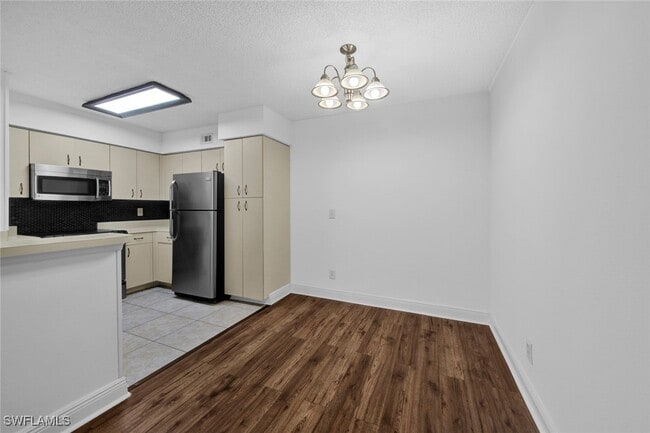 Building Photo - 13545 Eagle Ridge Dr