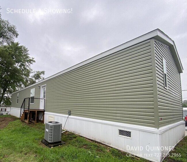 Building Photo - 209 Monterey Dr