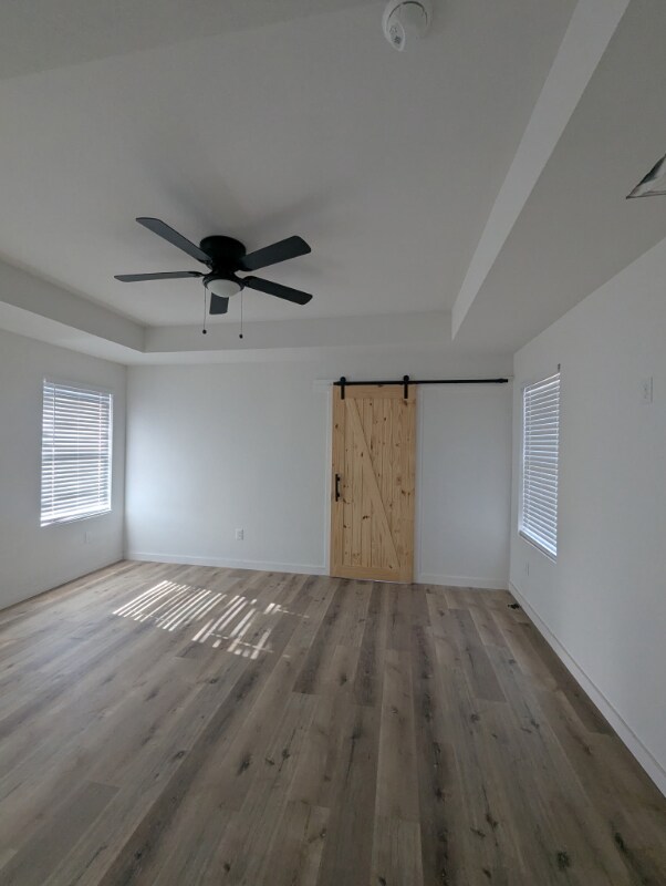 Building Photo - 913 Olive St