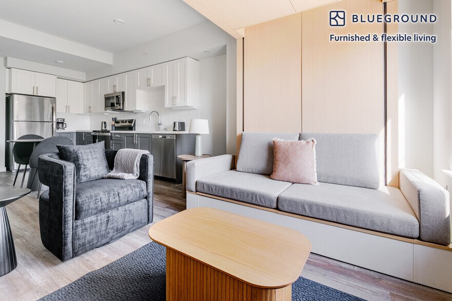 Building Photo - 2077 Haste St