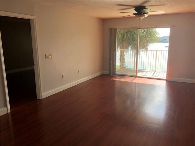 Building Photo - 5045 Wiles Rd