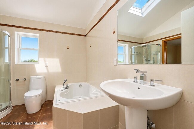 Building Photo - 43 Cherrywood Ct