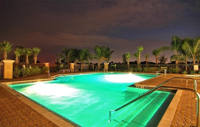 Building Photo - 8363 Miramar Way