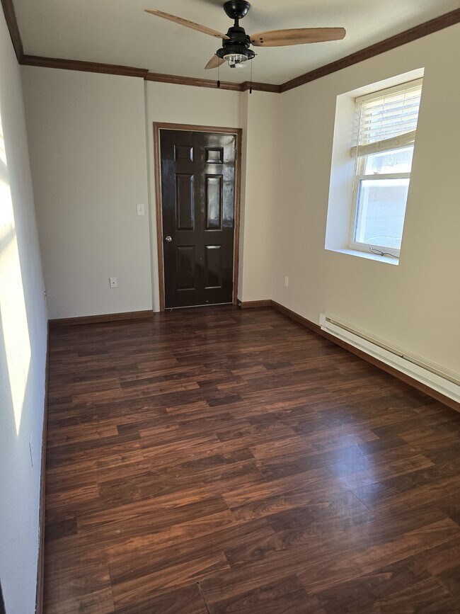 Building Photo - 3634 E Bottsford Ave