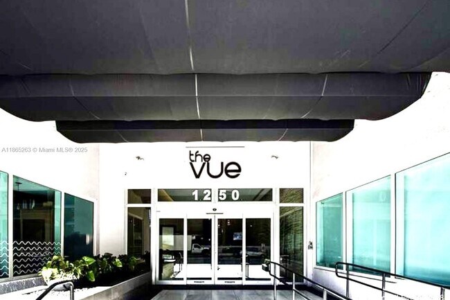 Building Photo - 1250 S Miami Ave