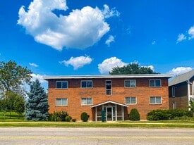 Building Photo - Harmony on the Park