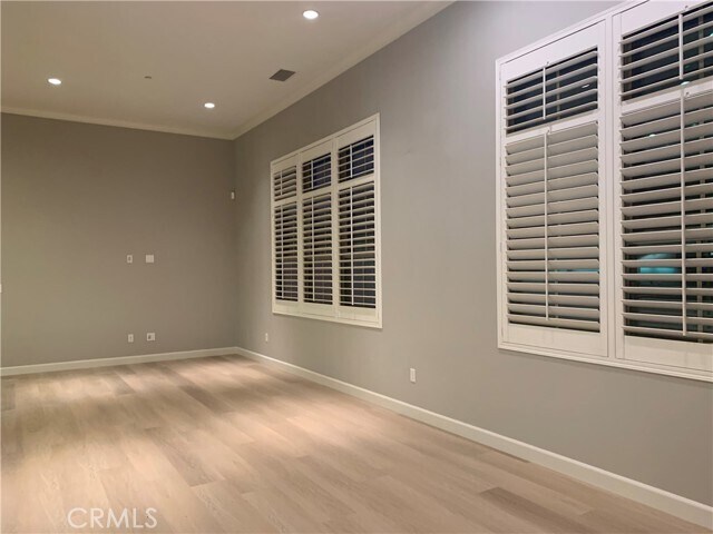 Building Photo - 51 Kempton