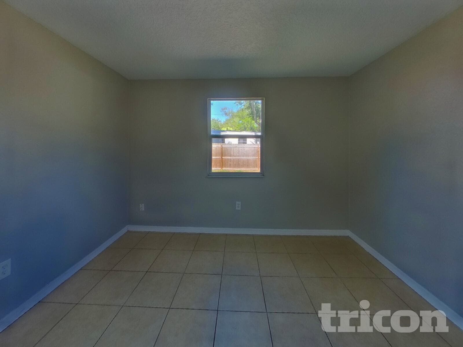 Building Photo - 11158 109th Way N