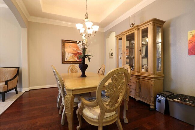 Building Photo - 6126 Emberwood Falls Dr