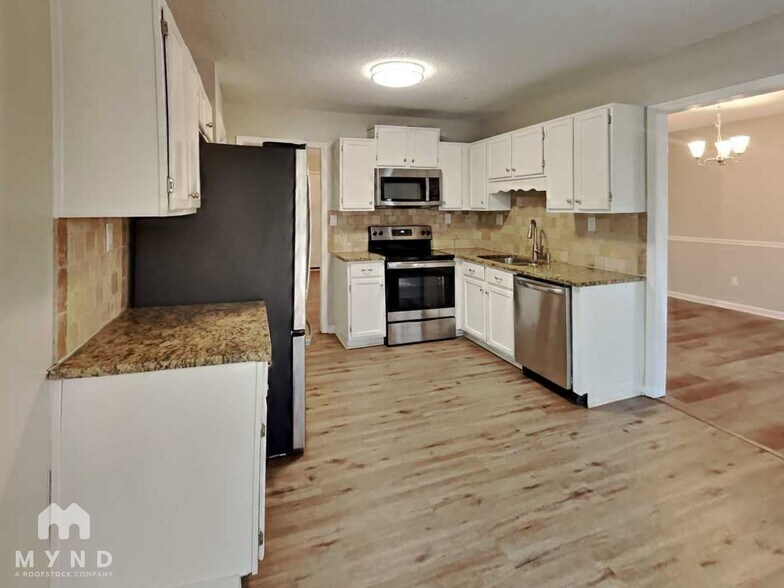 Building Photo - 3610 Spring Leaf Ln