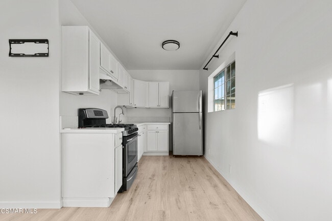 Building Photo - 151 Forbes Ln