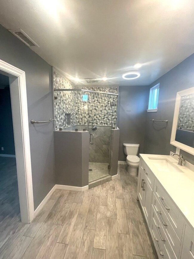 Building Photo - Pet friendly 4 bedroom Orcutt House