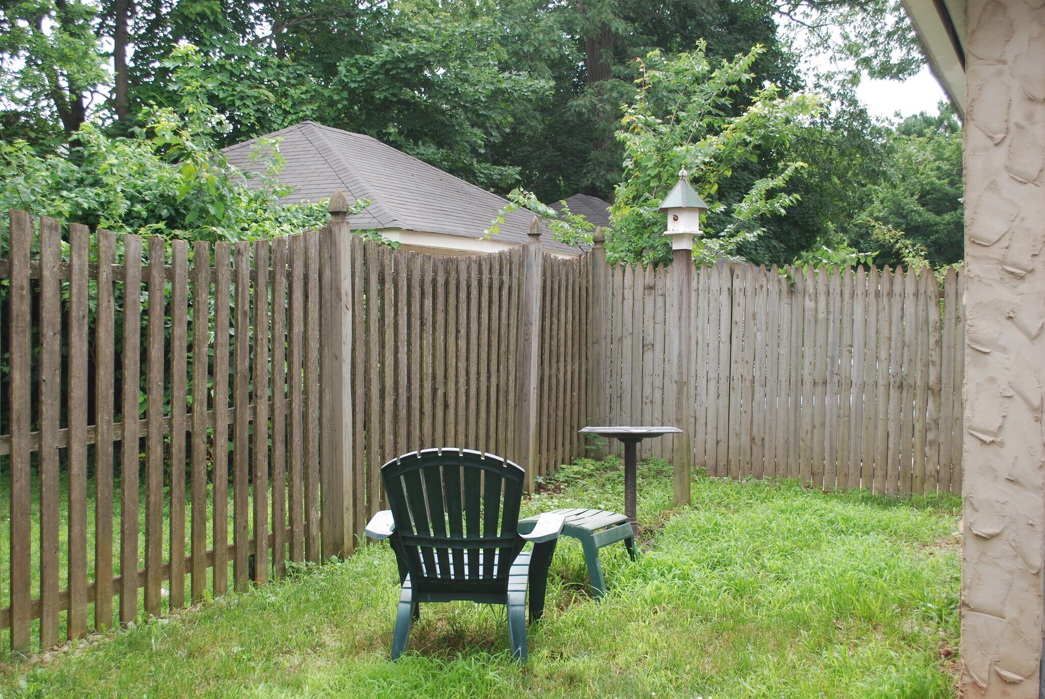 Building Photo - 220 N 4th Ave