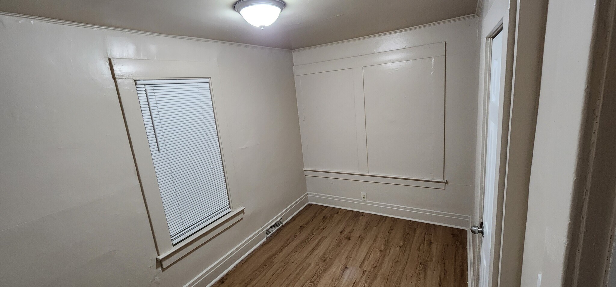 Building Photo - 204 Winspear Ave