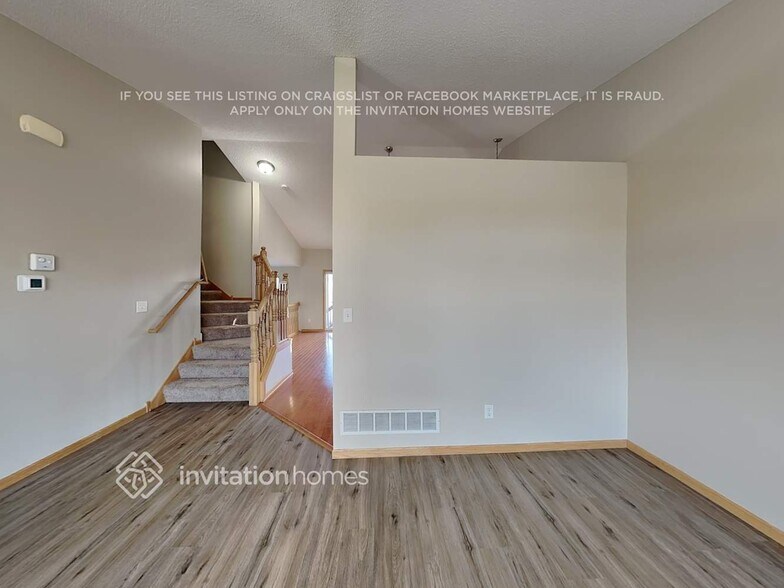 Building Photo - 10598 49th St NE