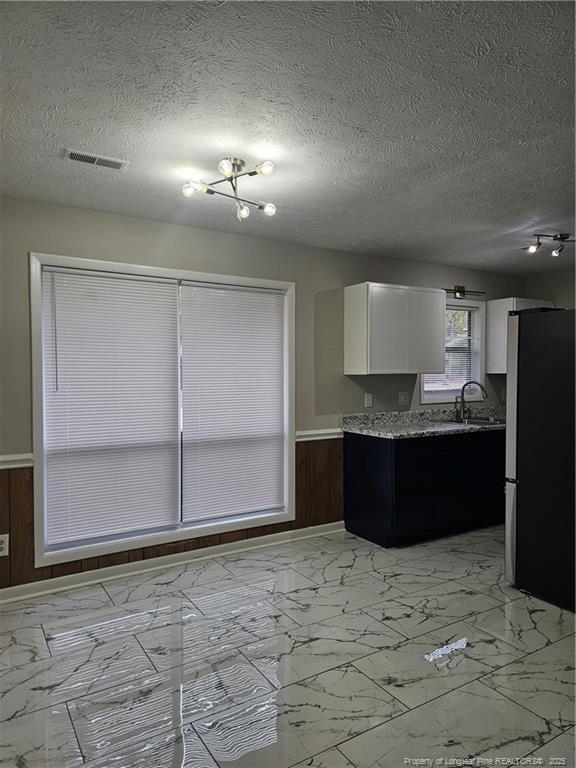 Building Photo - 1176 Landau Rd