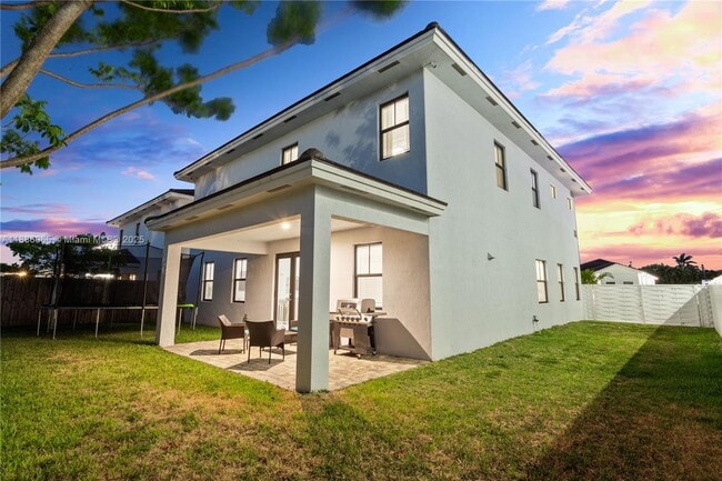 Building Photo - 14841 SW 39th Terrace