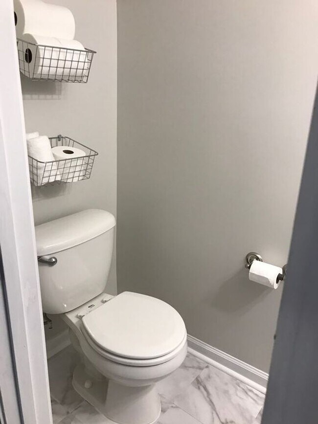 Building Photo - Welcome to Carolina Forest!