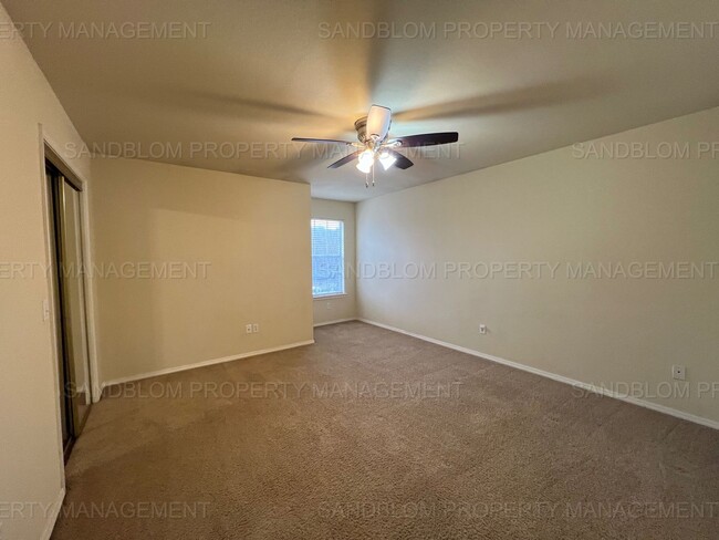 Building Photo - FOR LEASE | Sand Springs | $925 Rent | 2 B...