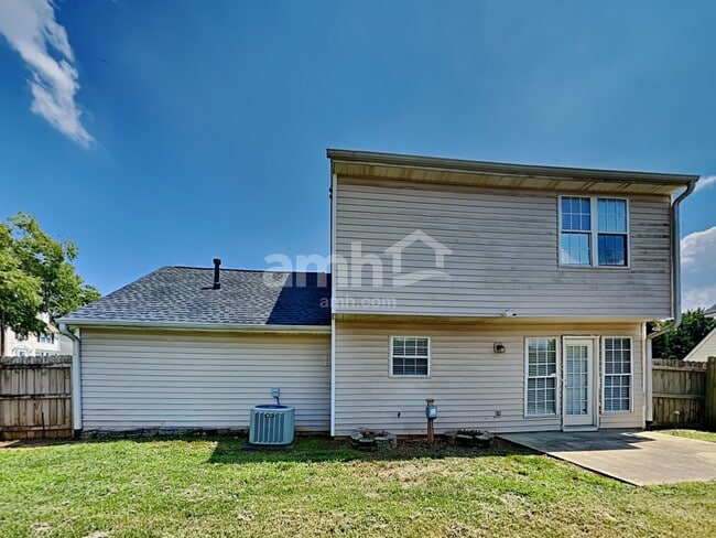 Building Photo - 4476 High Gate Ct NW