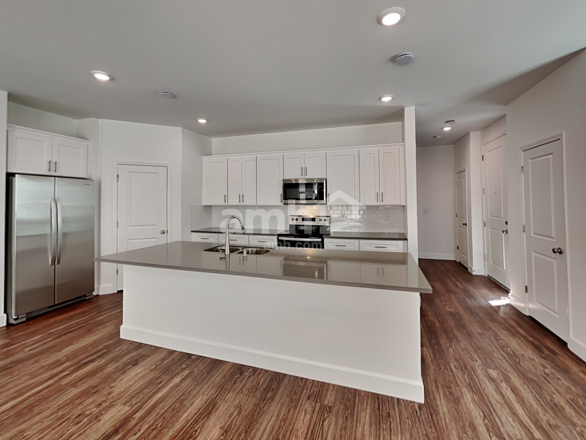 Building Photo - 9139 Liberty Cap Ct