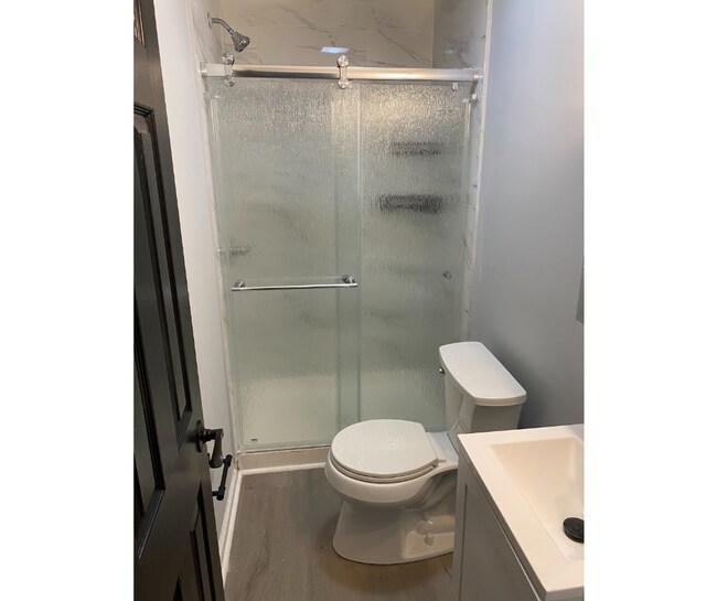 Building Photo - 2933 Presstman St