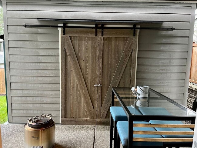 Building Photo - Beautiful New 2-Story Poulsbo Home