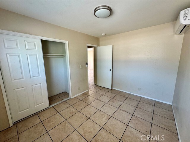 Building Photo - 8863 San Bernardino Rd