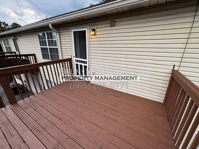 Building Photo - 820 Calypso Way