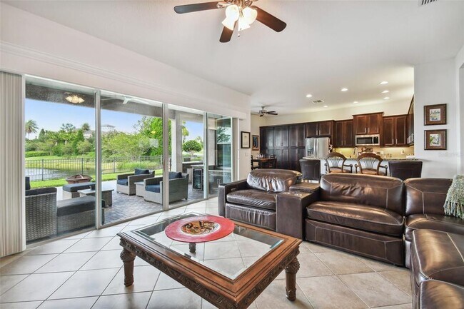 Building Photo - 30415 Palmer Oak Dr
