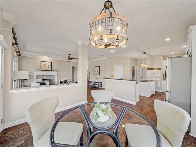 Building Photo - 520 Layton Dr